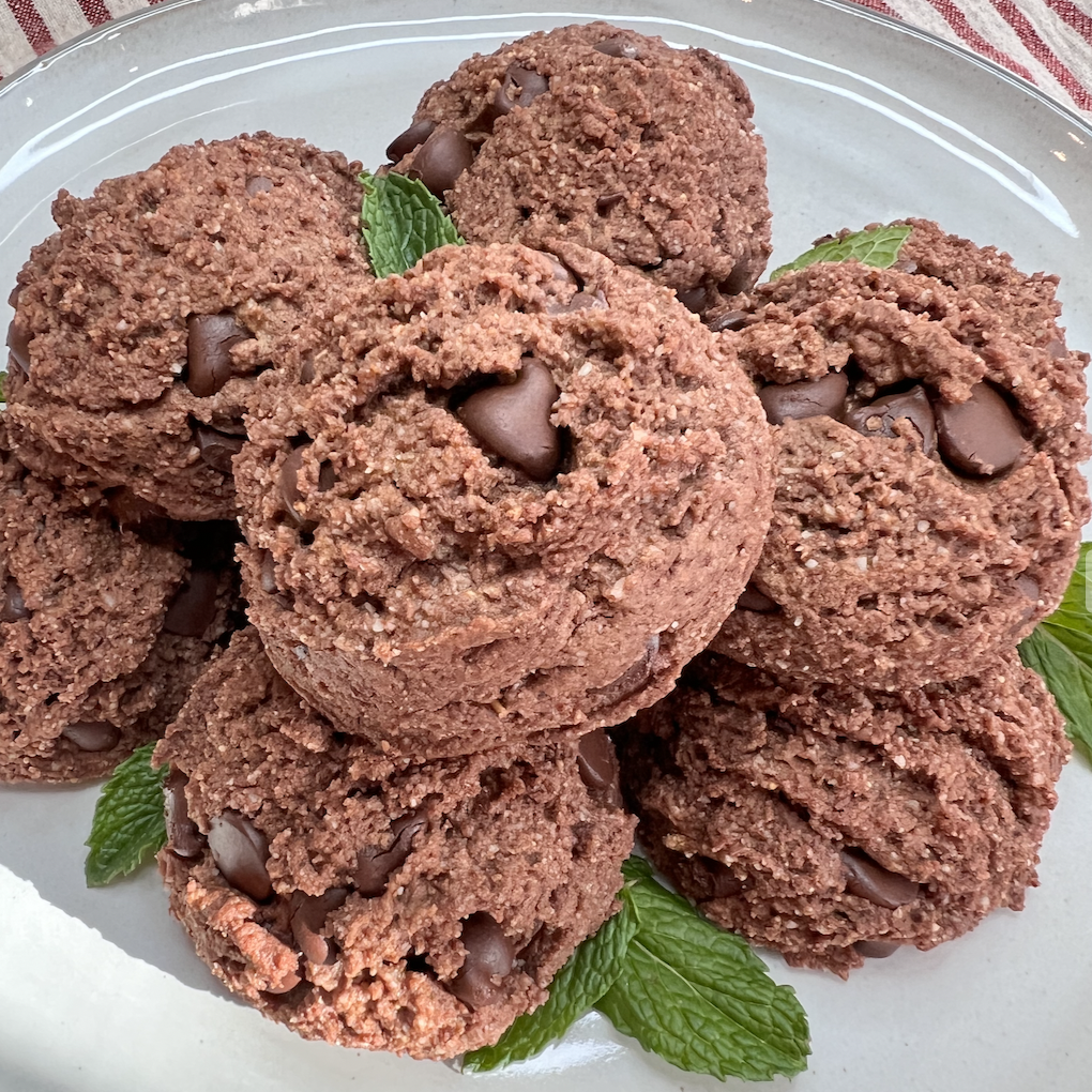Mint Chocolate Chip - 12 Cookies